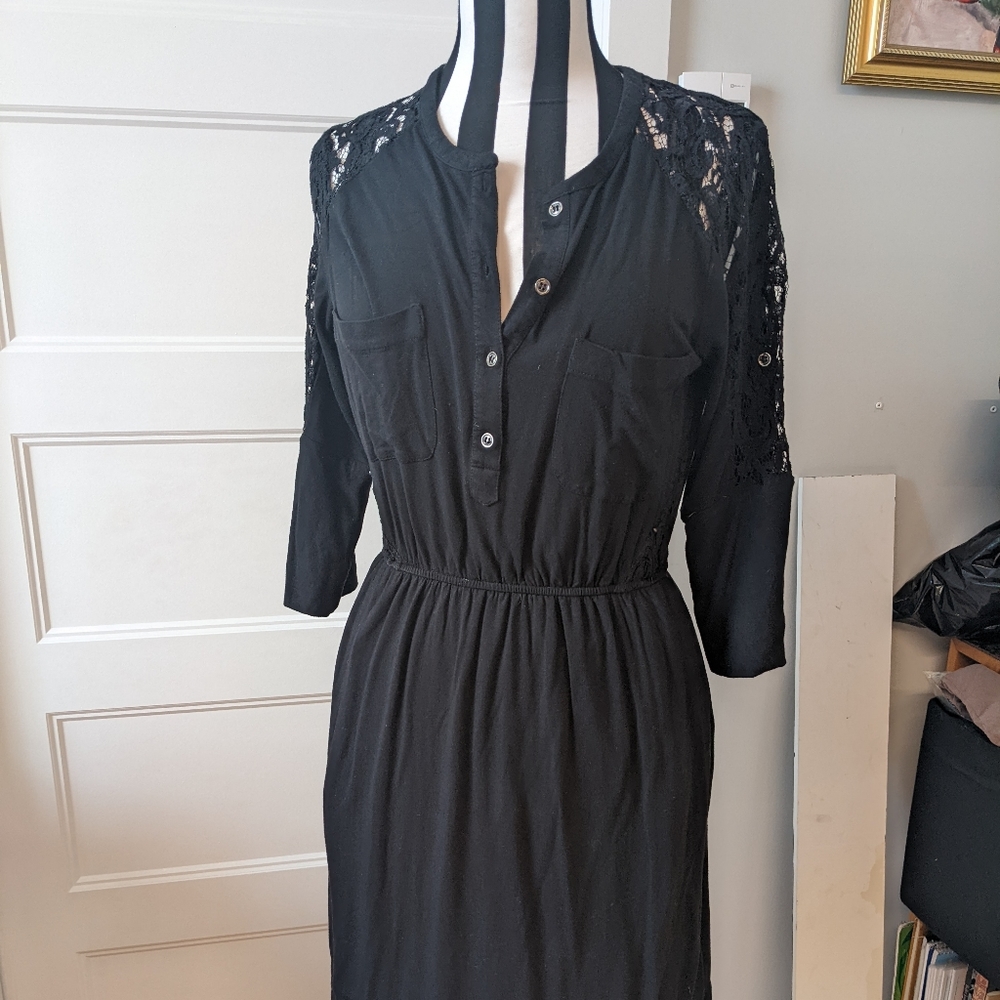 Lace and jersey button front dress